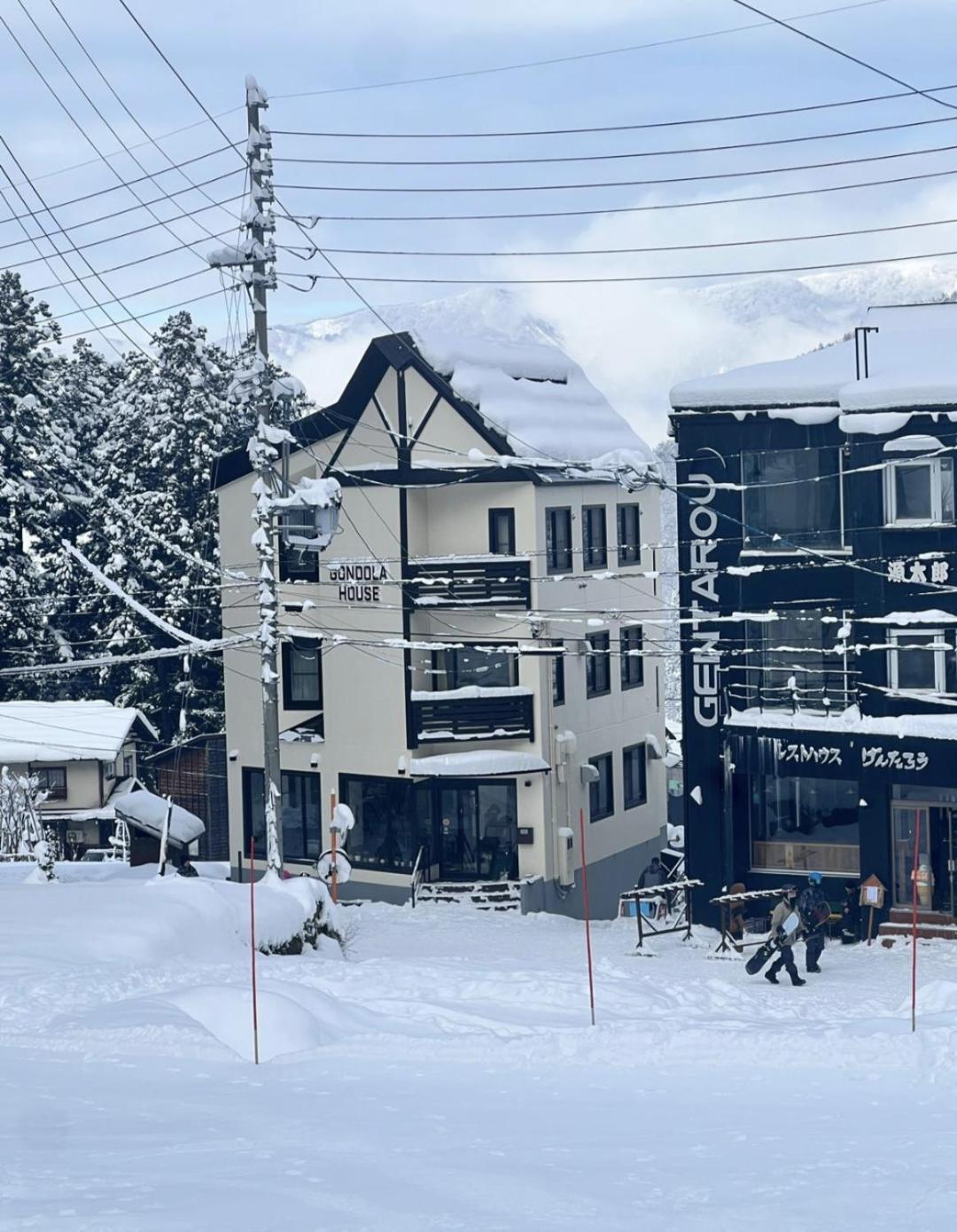 Gondola House Hotel
